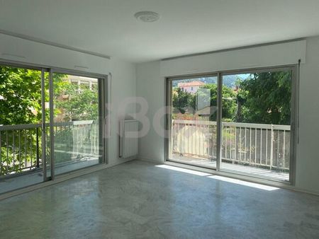 Appartement 2 pièce(s) 54.88 m² - Photo 2