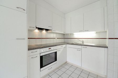 Appartement 2.5 pièces dans un quartier convivial - Foto 3