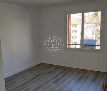 Location Appartement 3 pièces 72m² CORBEIL ESSONNES 91100 - Photo 5