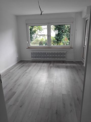 Komplett sanierte 2 Zimmer Wohnung mit Balkon in Gelsenkirchen zu vermieten!!! - Foto 5