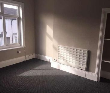 Alliance Avenue, HU3 - Photo 4