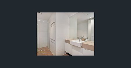 Southbank Grand: Stunning & Modern Two Bedrooms Two Bathrooms Apartment Awaits! - Photo 5