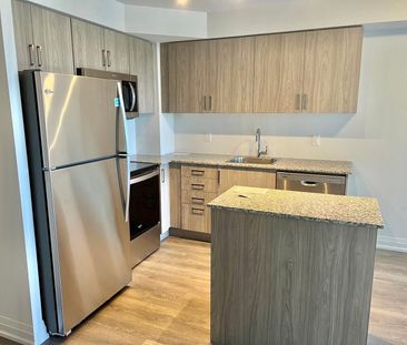 For Lease - 20 Meadowglen Place Unit# 723, Toronto, Ontario - Photo 4