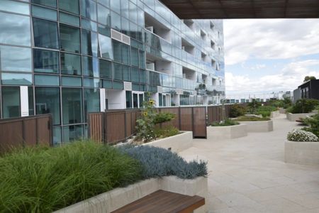 EXCEPTIONAL OPORTUNITY IN NORTH MELBOURNE LOCATION. - Photo 4