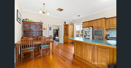 Three Bedroom Home - Photo 3