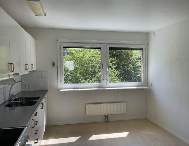 Holländareplatsen 14 - Photo 1