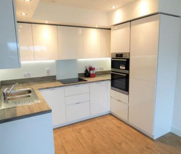 1 bedroom flat to rent - Photo 6
