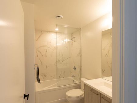 For Lease - 28 Interchange Way Unit# 2707, Vaughan, Ontario - Photo 5