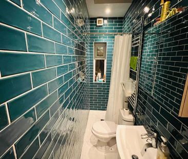 1 bedroom in a house share to rent - Photo 4