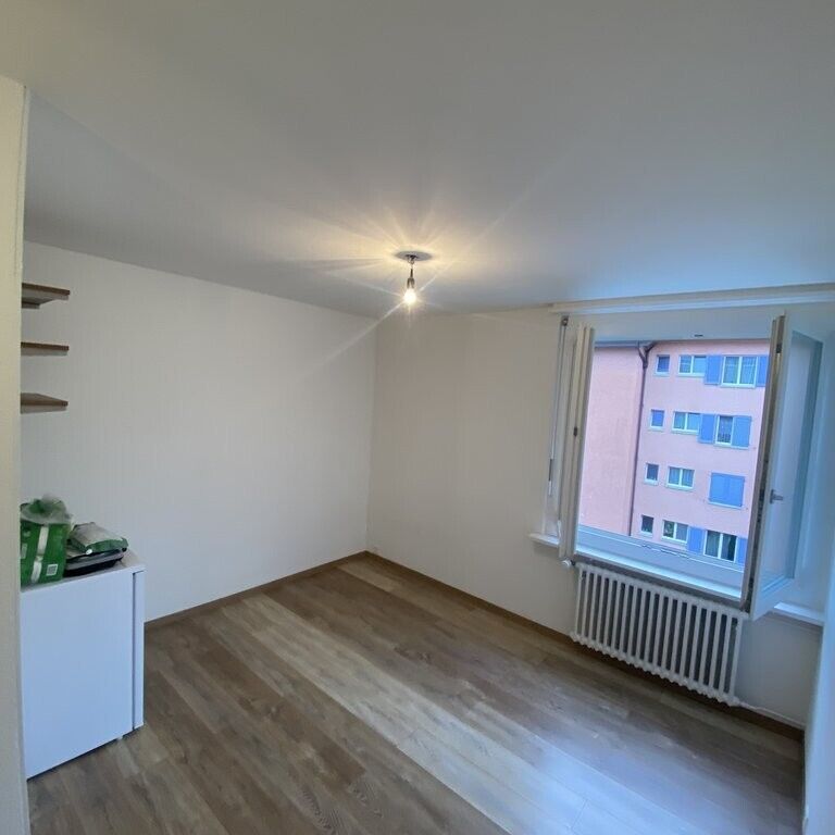 Apartment is looking for a single person - Photo 1