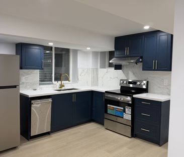 For Lease - 1 Toulouse Street, Whitby, Ontario - Photo 5