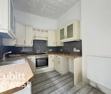 2 bedroom terraced house to rent - Photo 3