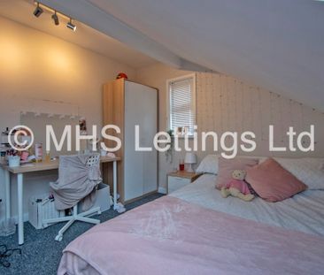 4 Bedroom End Terraced House for rent in Christopher Road - Photo 5