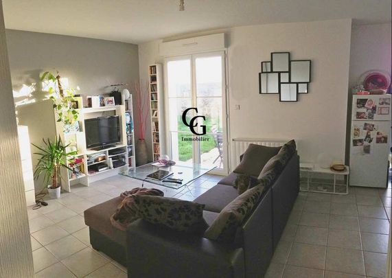 Location Appartement 2 pièces 45m² ST FIACRE SUR MAINE 44690 - Photo 1