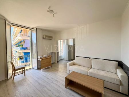 Location Appartement 1 pièce 28m² NICE 06300 - Photo 2