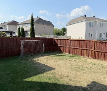 For Lease - 635 Clearbrook Drive, Barrhaven, Ontario - Photo 3