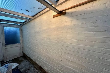 Wroxham Road, POOLE - Photo 2