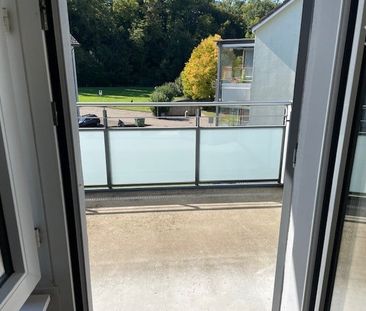 Neue 2-Zimmer Wohnung komplett saniert ruhig gelegen, Nähe Bahnhof - Photo 4