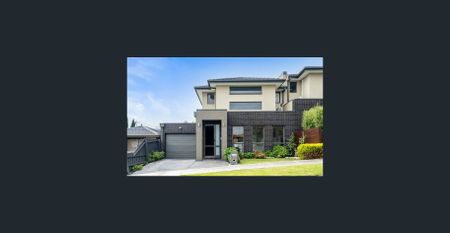 Prime Glenroy Location - Ready for New Occupants! - Photo 5