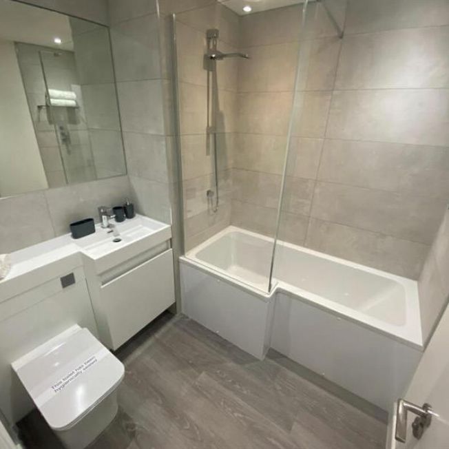 1 Bedroom Apartment To Let - Photo 1