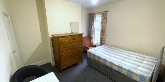 1 bedroom property to rent in Reading - Photo 3