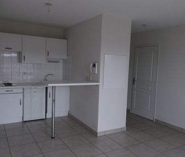 Location Appartement 2 pièces 36m² - Photo 2