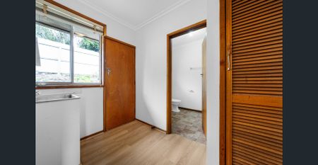 Stylish 1-Bed Unit in the Heart of Belmont - Photo 5