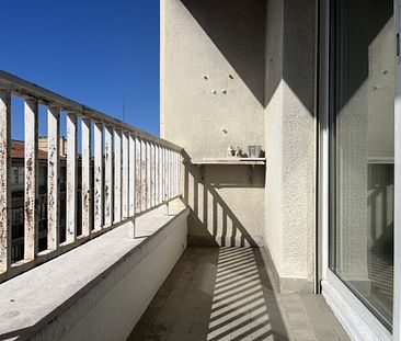 Location T3 75m² + balcon Marseille 13002 Hôtel de ville - Photo 2
