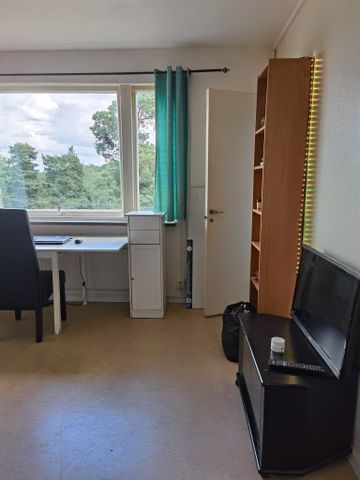 Södergatan, Märsta - Photo 4