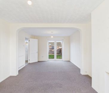 Wharfdale Way, Bridgend, Stonehouse, GL10 - Photo 6
