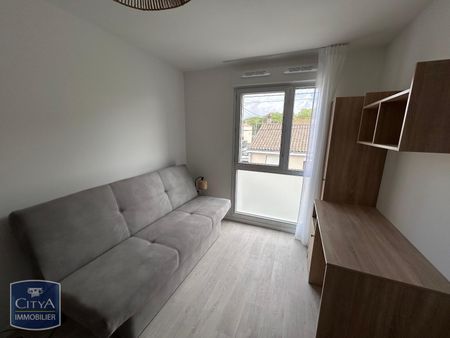 Location Appartement 1 pièce 18m² LA ROCHELLE 17000 - Photo 3
