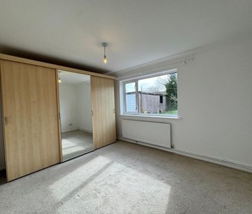 3 bedroom detached bungalow to rent - Photo 5