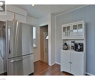 606 BRUCEDALE Avenue E Unit# Upper Lvl, Hamilton, Ontario, L8V1P5 - Photo 2