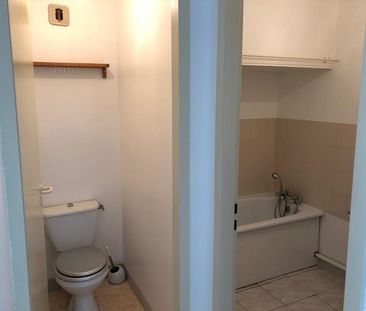 Studio Poitiers- La ROSERAIE – 32.85 m2 - Photo 4