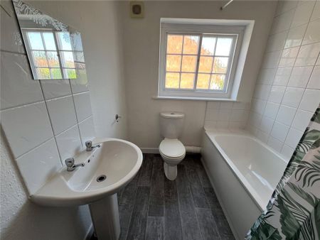 2 bedroom terraced house to rent - Photo 5