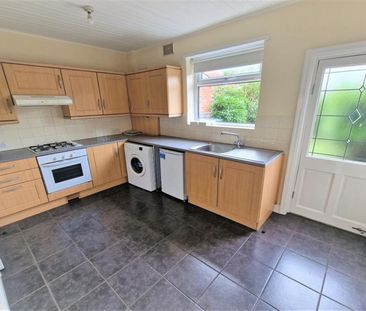 2 Bedroom Terraced To Let - Photo 6