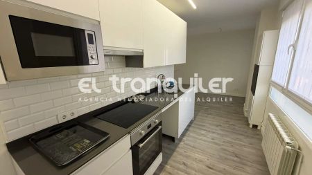 Piso de alquiler en Calle Antonio Machado, Valdezarza - Photo 5