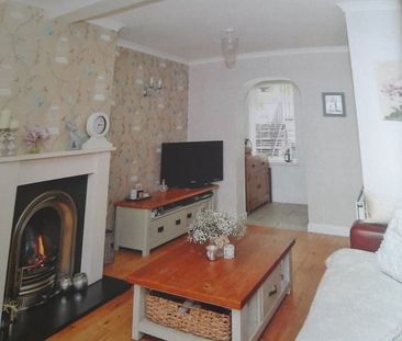 3 Bed Terraced House, Tollohill Drive, AB12 - Photo 1