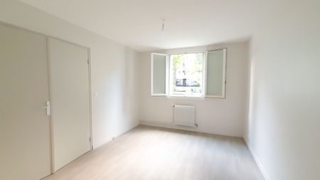 Type 4 refait à neuf de 73 m² – à côté du tram - Photo 2