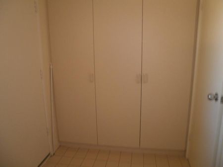 Spacious and Neat 3 Bedroom Home - Photo 3