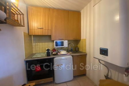 Location appartement studio 17 m² Hyères - Photo 3