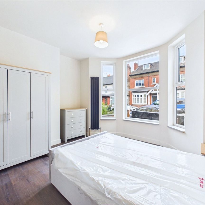 St. Vincent Avenue, Doncaster, South Yorkshire, DN1 - Photo 1