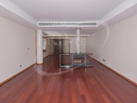 Apartamento T4 - Photo 4