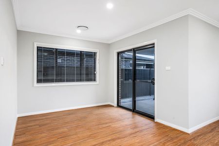 28 Flower Street, Box Hill, NSW 2765 - Photo 5