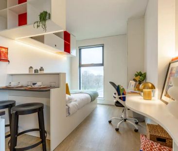 Classic Ensuite Mid Level - Photo 4