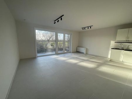 Appartement te huur - Photo 3