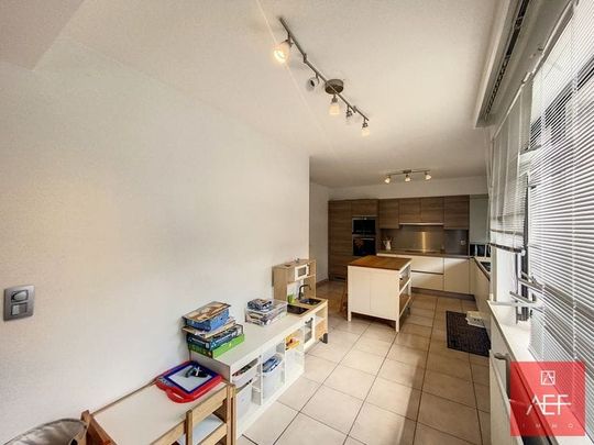 Appartement te huur - Photo 1