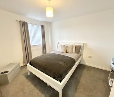 3 bedroom terraced house to rent - Photo 4