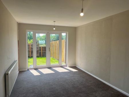 Bishopdale, Brookside - £925 pcm - Photo 2