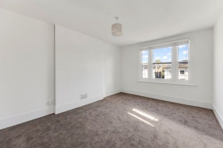 2 Bedroom Apartment To Let - Photo 2